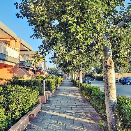 Blue Marine Village Роди Гарганико Екстериор снимка
