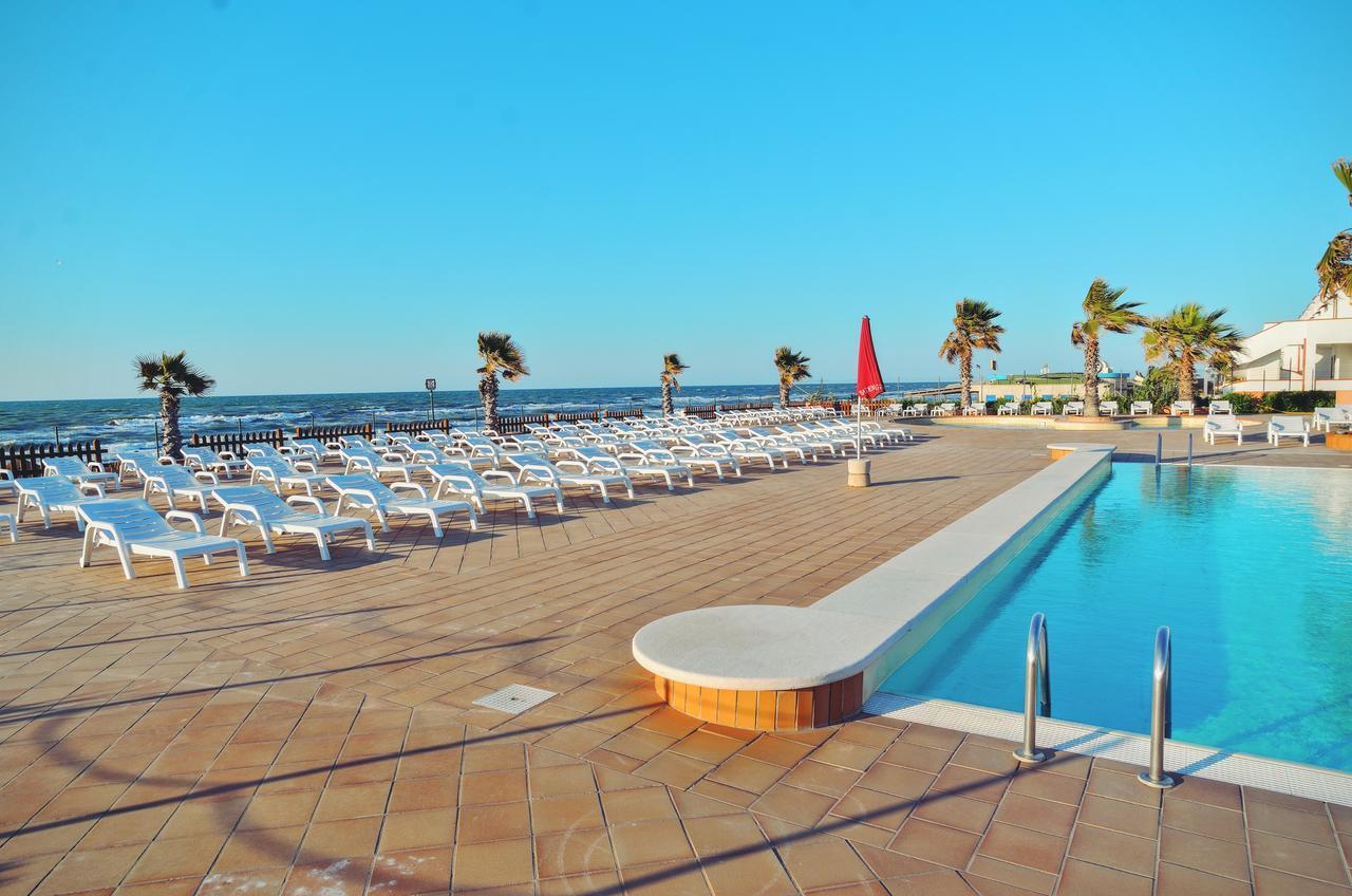 Blue Marine Village Роди Гарганико Екстериор снимка